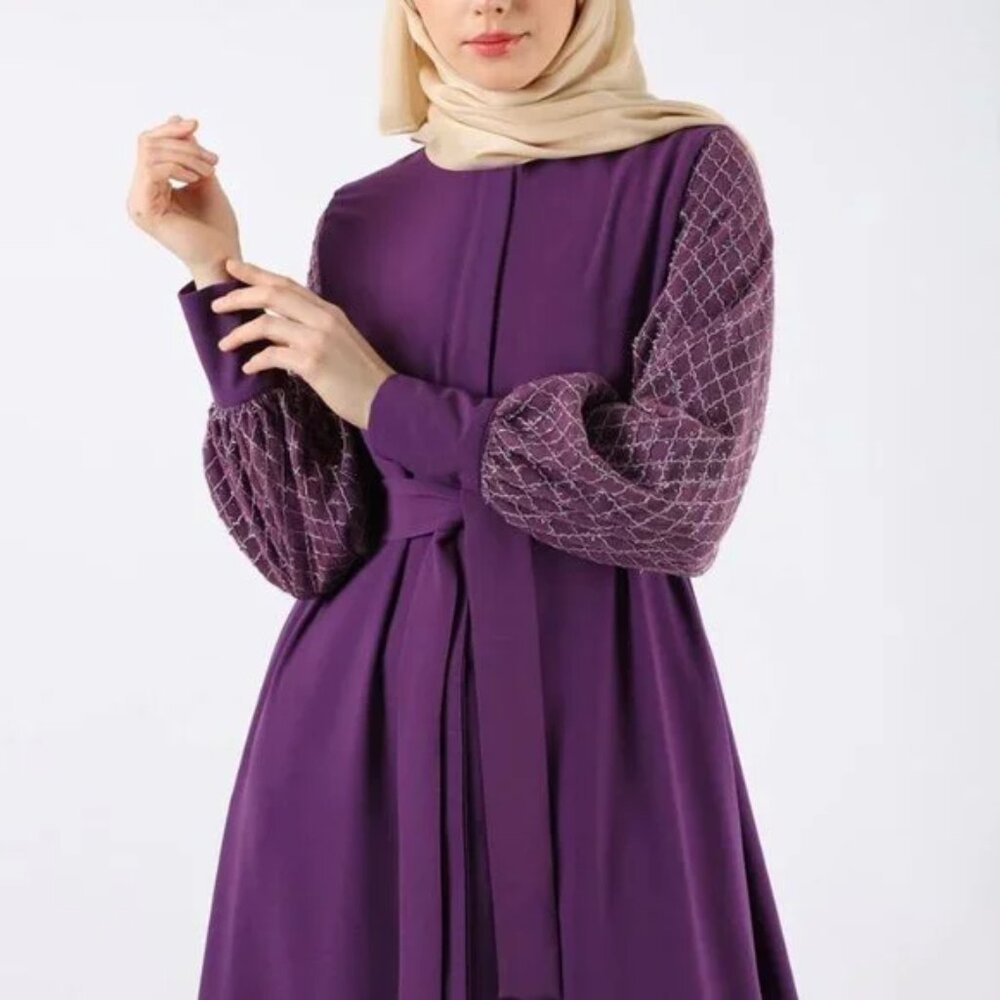 Embroidered Flow Abaya | Purple Size | S/M - NWOT